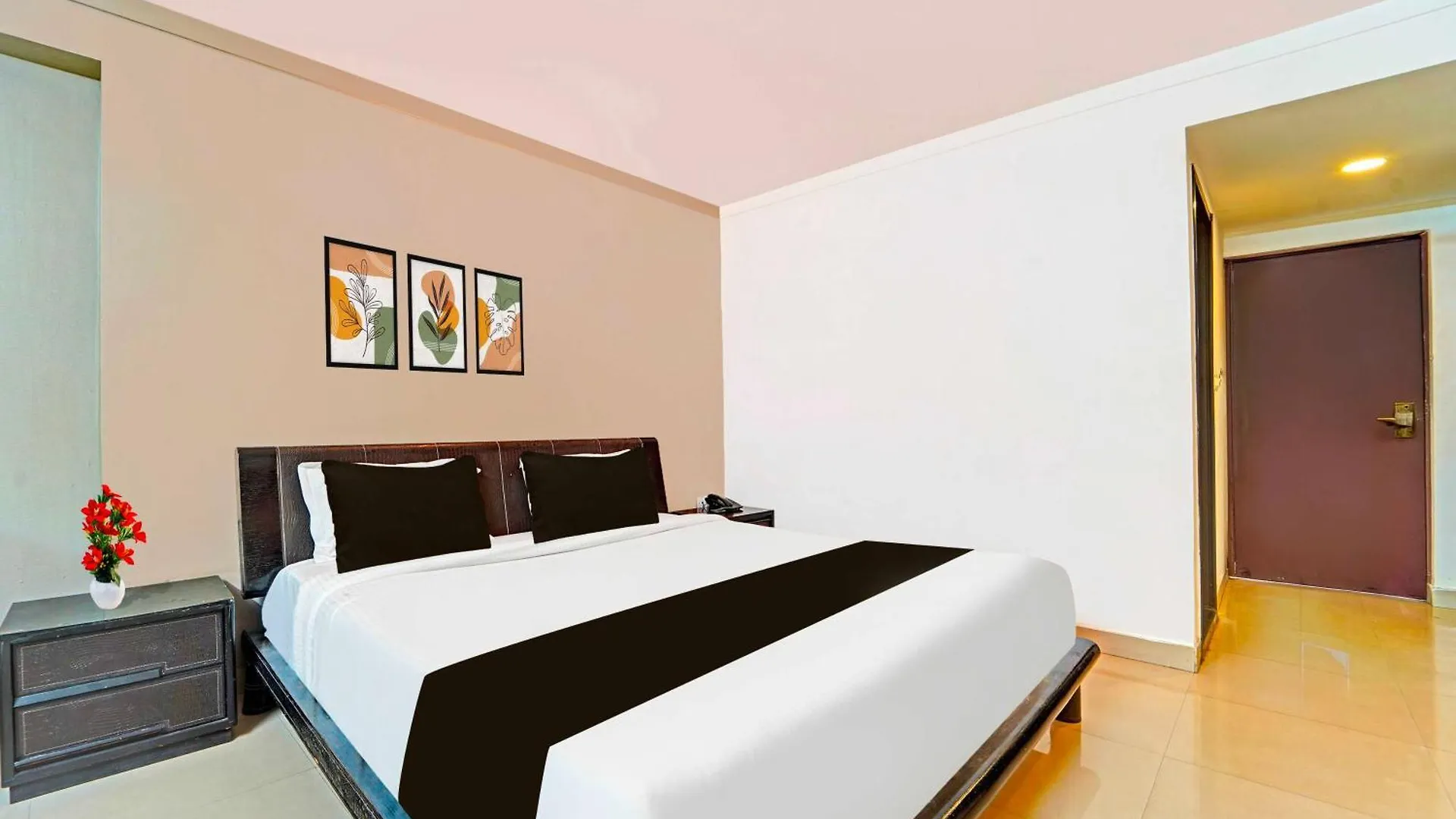 Hotel O Alappuzha Town